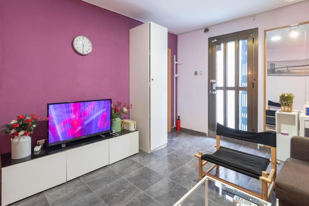 Subway Station Apartment Near Camp Nou โอสปิตาเล็ต เดอ โยเบรกัต ภายนอก รูปภาพ